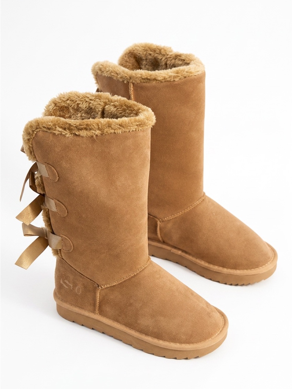SO Chestnut Brown Lace-Up Shearling Boots